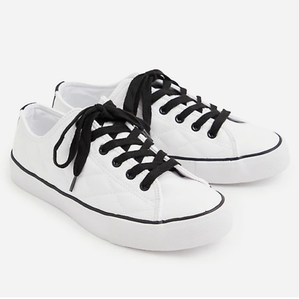 NWT Torrid White Faux Leather Shoes